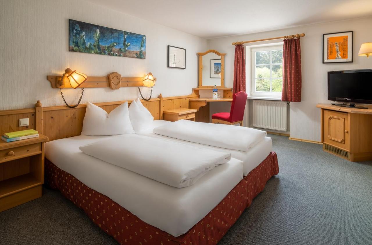 Landhotel Altes Zollhaus Hermsdorf  Екстер'єр фото